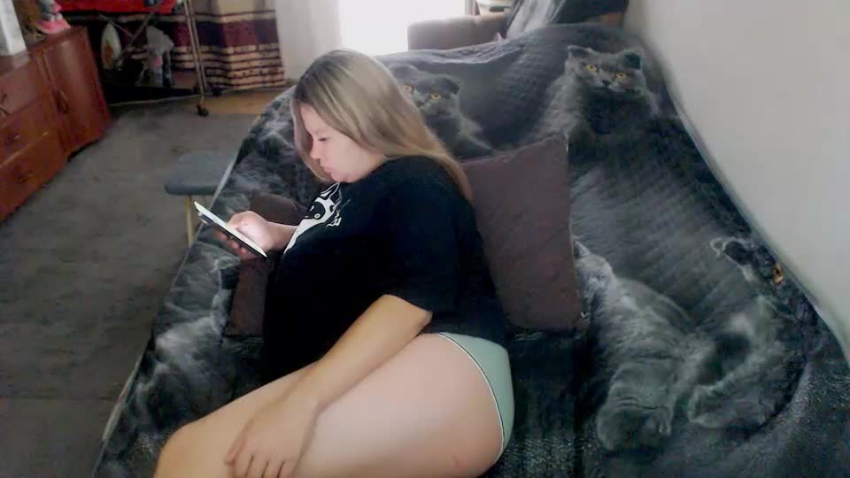 angeldemongirl Webcam Chat September 13, 2026