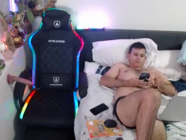 kevinymike Webcam Chat September 13, 2026