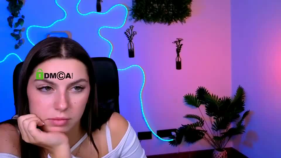aria_glow Webcam Chat September 13, 2026