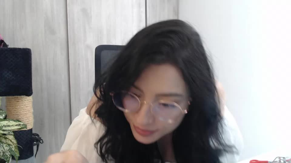 divineisis Webcam Chat September 14, 2026