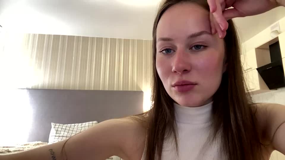 caitlinhannah Webcam Chat September 14, 2026
