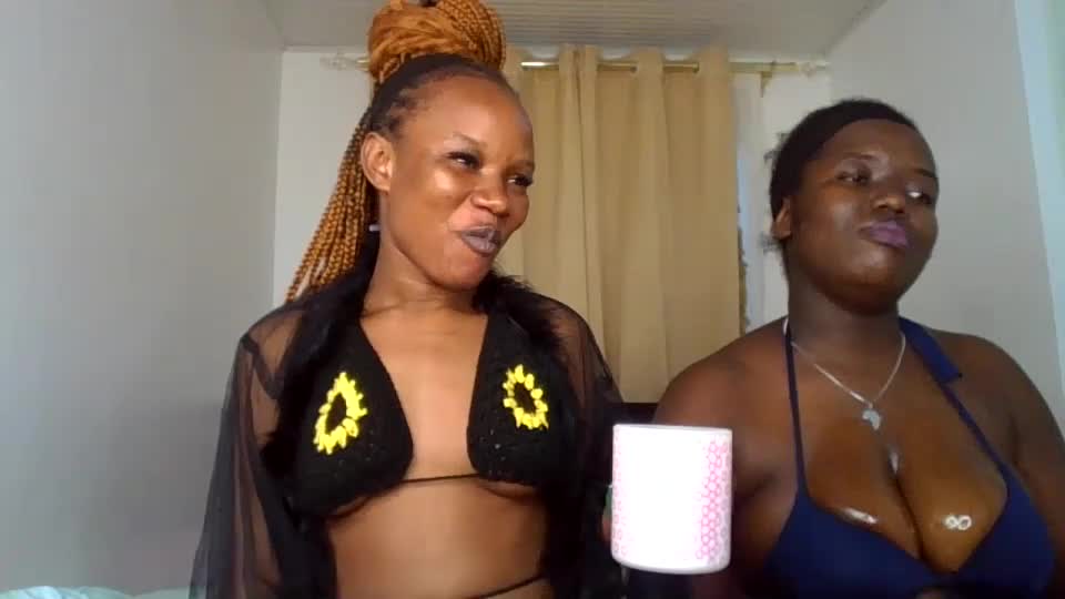 hot_petite100 Webcam Chat September 14, 2026
