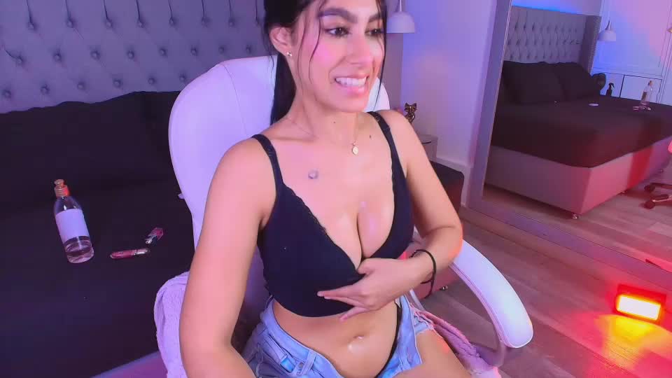 victoria_ellington Webcam Chat September 14, 2026