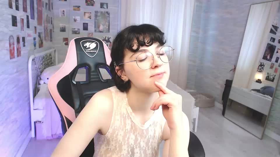 jackieapplepie Webcam Chat September 14, 2026