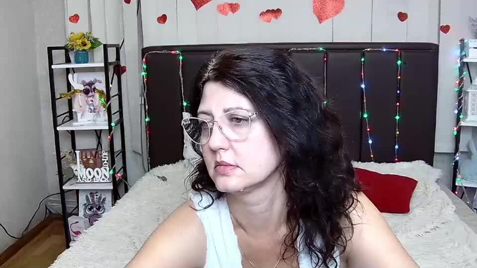 rosehille Webcam Chat September 14, 2026