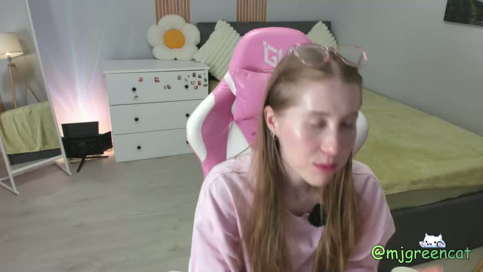 mjgreencat Webcam Chat September 14, 2026