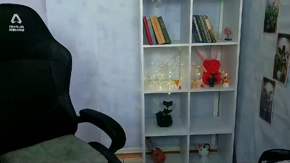kiss_shy Webcam Chat September 14, 2026