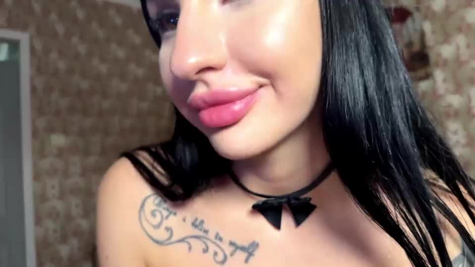 rosynixie Webcam Chat September 14, 2026
