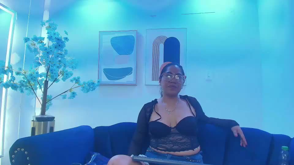 silvana_lane Webcam Chat September 14, 2026