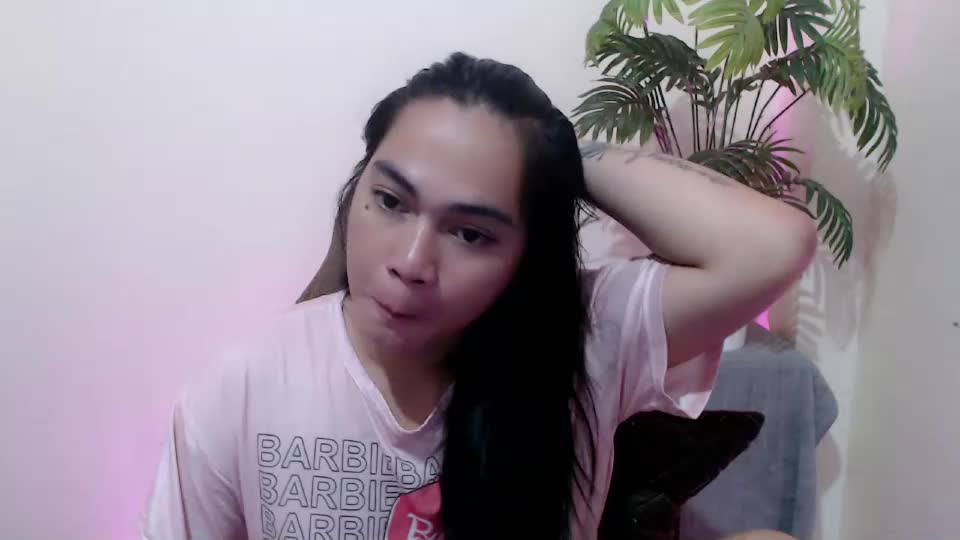 urasian_erica Webcam Chat September 14, 2026