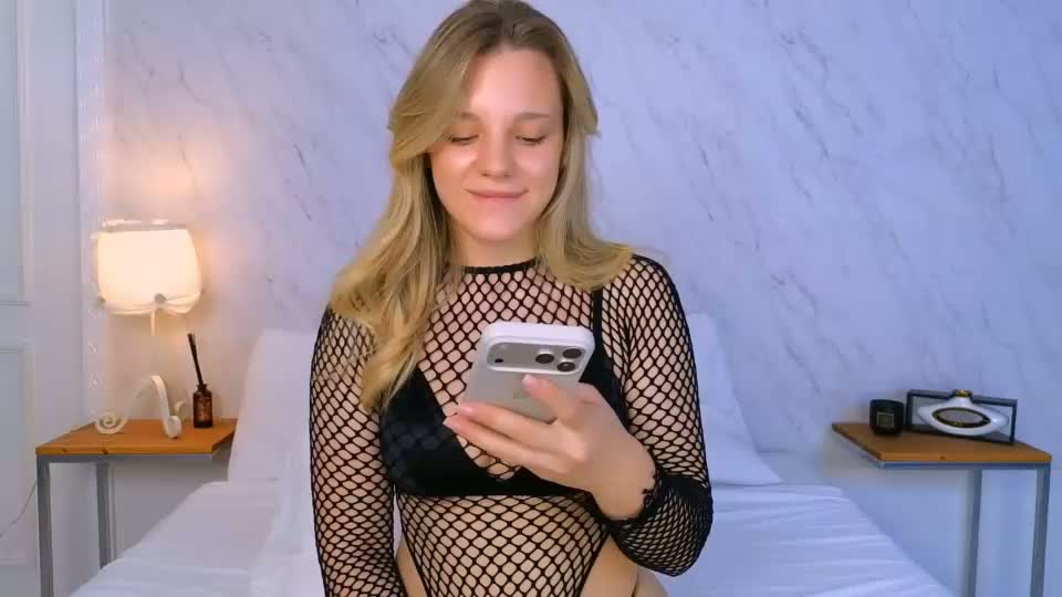 emmalima Webcam Chat September 14, 2026