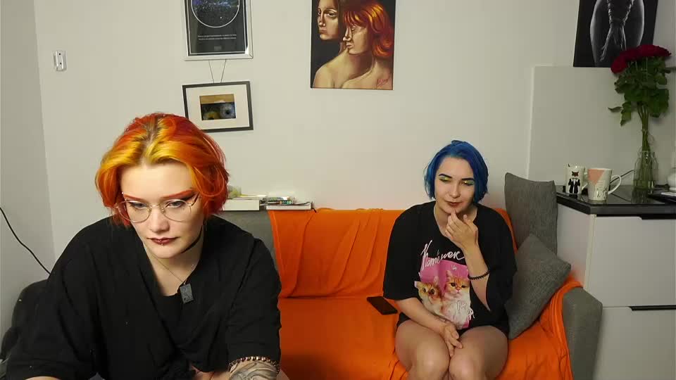 fox_and_dog Webcam Chat September 14, 2026