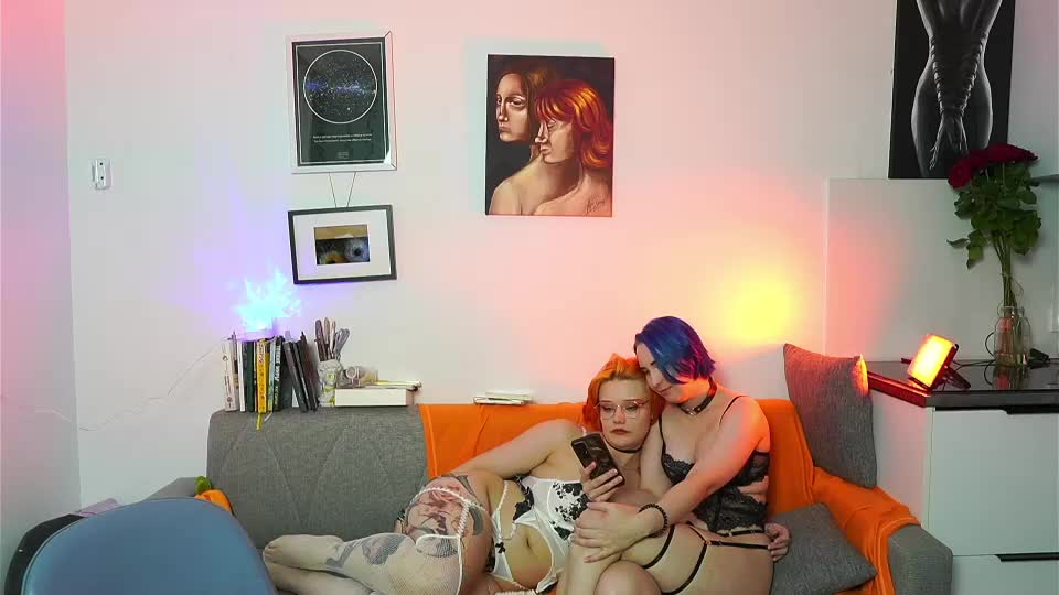 fox_and_dog Webcam Chat September 14, 2026