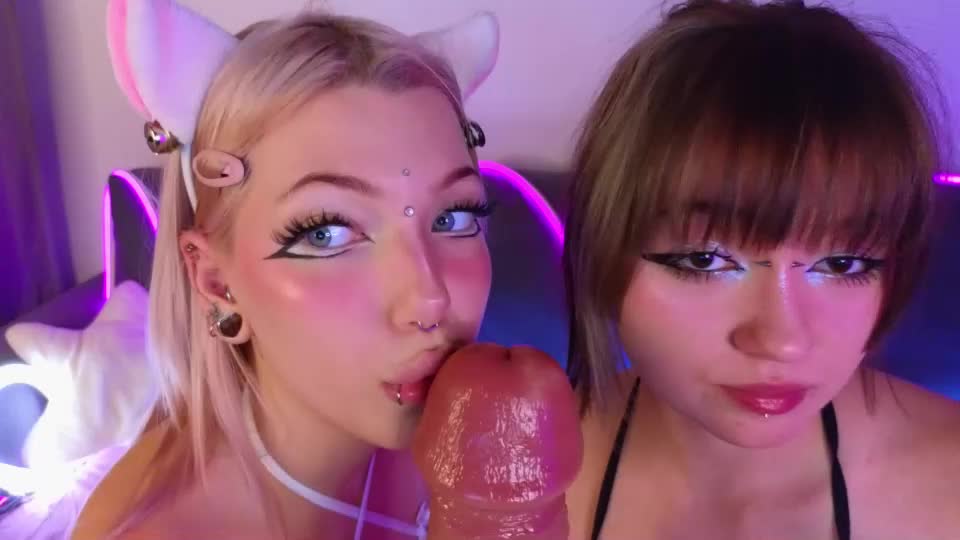 nikkisilk Webcam Chat September 14, 2026