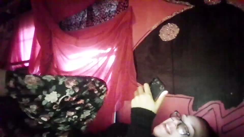 twizzytoxic22 Webcam Chat September 14, 2026