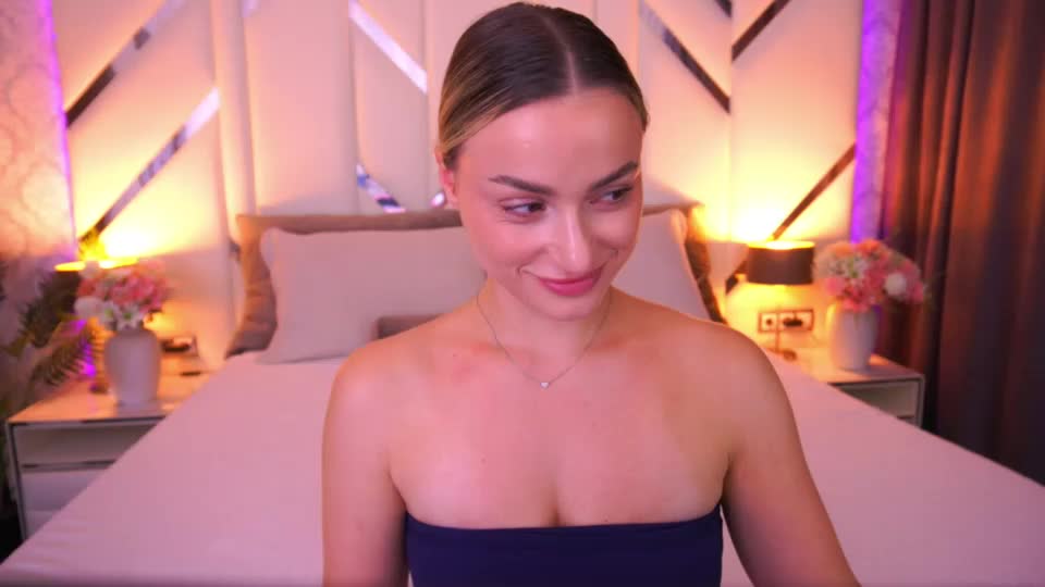 diana_nova Webcam Chat September 14, 2026