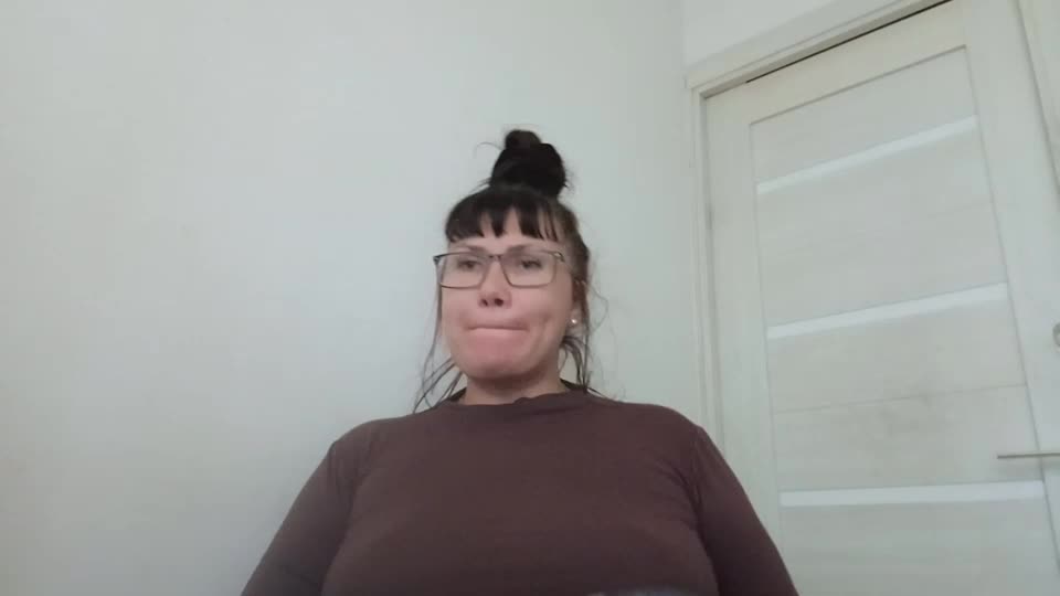 anabellovee Webcam Chat September 14, 2026