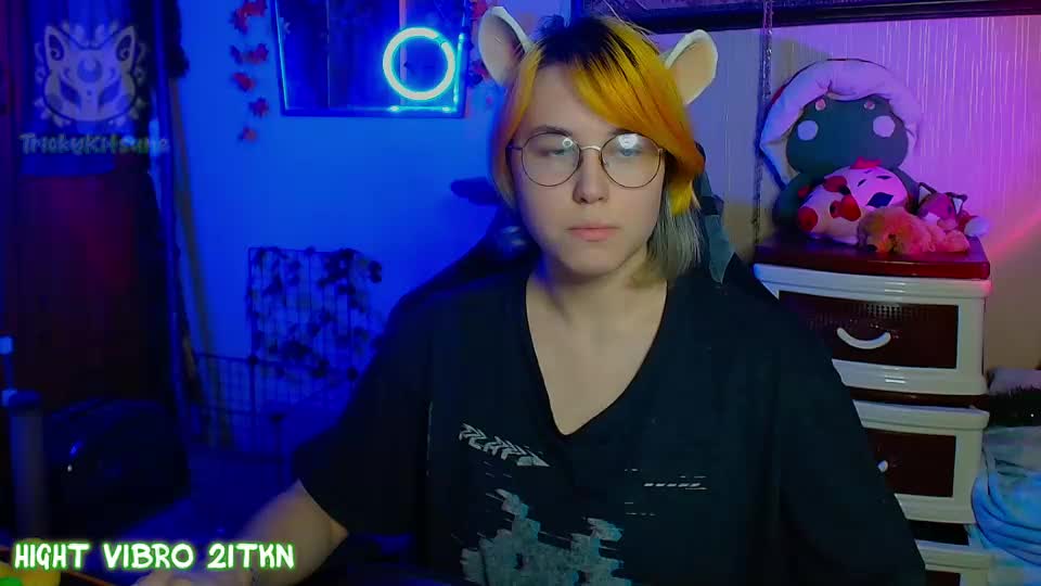 trickykitsune Webcam Chat September 14, 2026