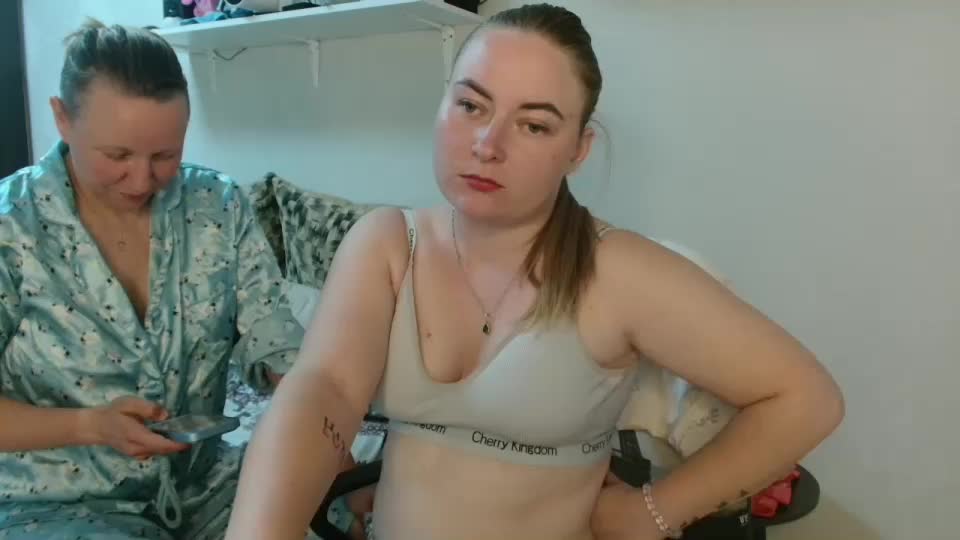 elena_maeer Webcam Chat September 14, 2026
