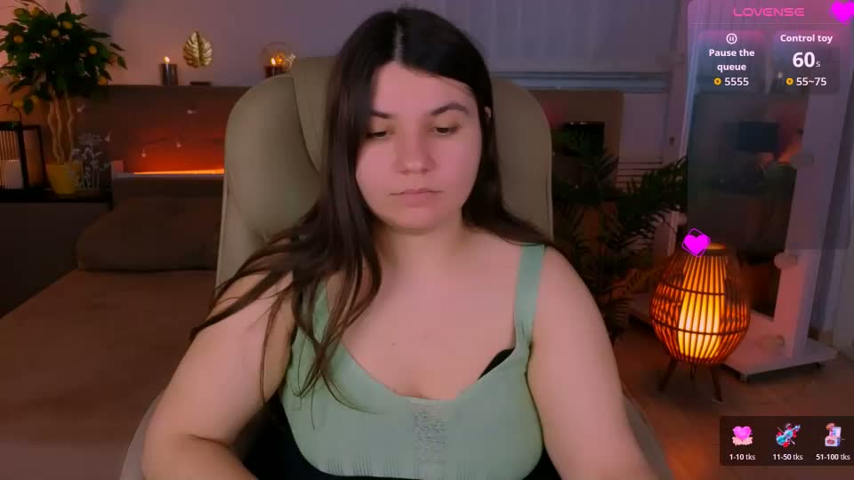viola__shy Webcam Chat September 15, 2026