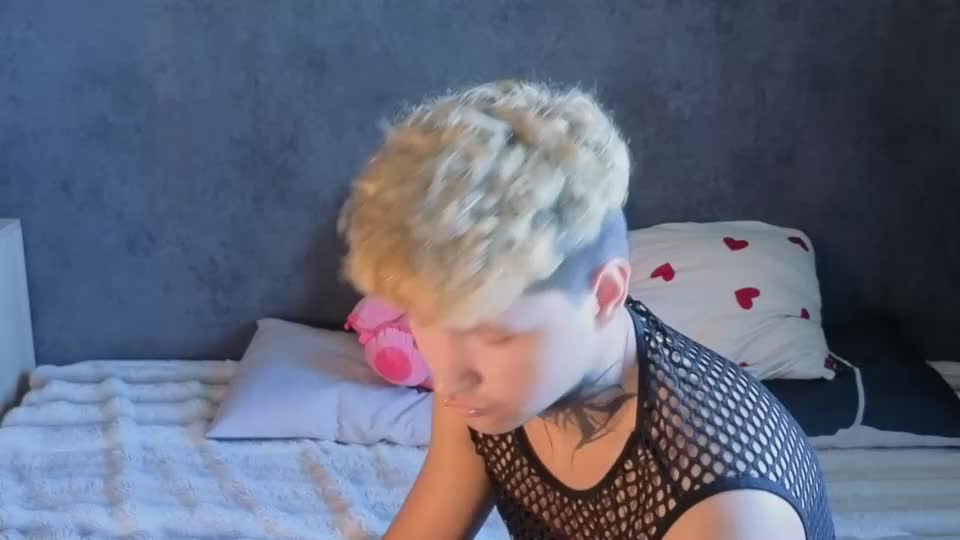 jonnydarkk Webcam Chat September 15, 2026