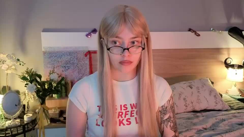 kina_ka Webcam Chat September 15, 2026