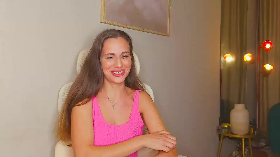 stormi_light Webcam Chat September 15, 2026