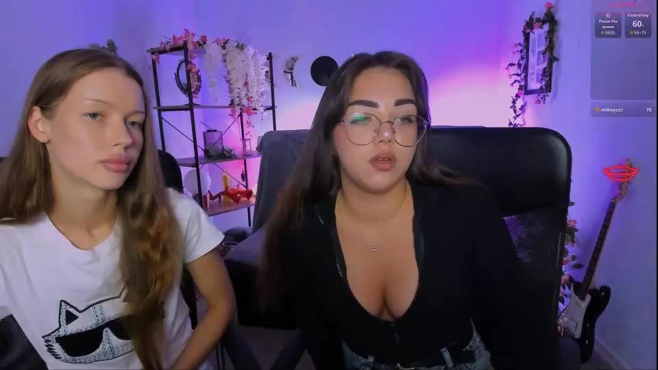 kiki_swan Webcam Chat September 15, 2026