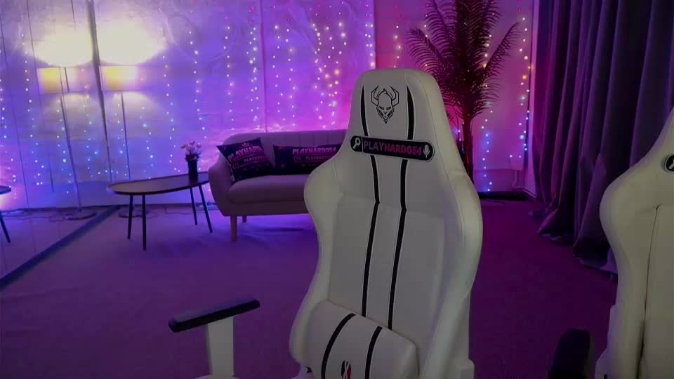 sweetdesiree_ Webcam Chat September 15, 2026