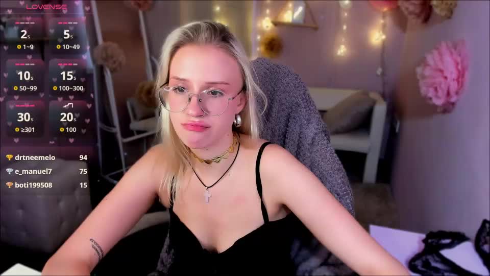 angel_tessa Webcam Chat September 15, 2026