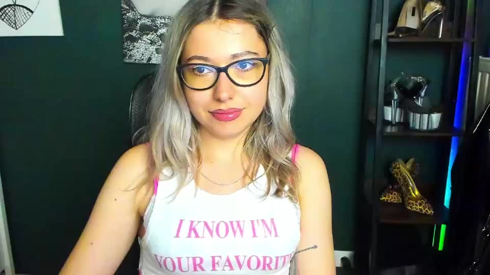 heidi_pleasure Webcam Chat September 15, 2026