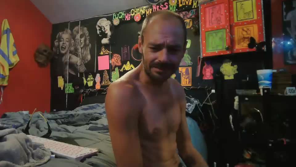 splashh_queen420 Webcam Chat September 15, 2026