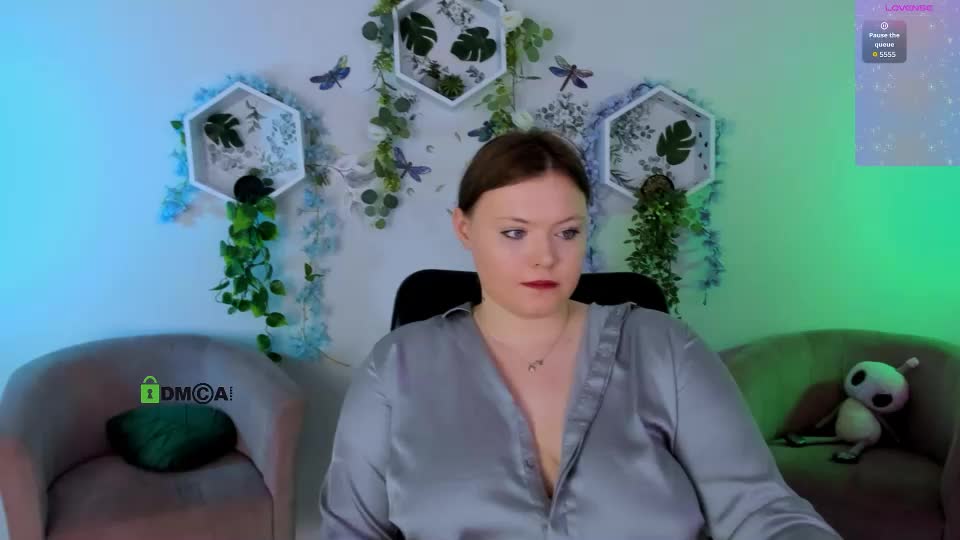 nikol_kitt Webcam Chat September 15, 2026