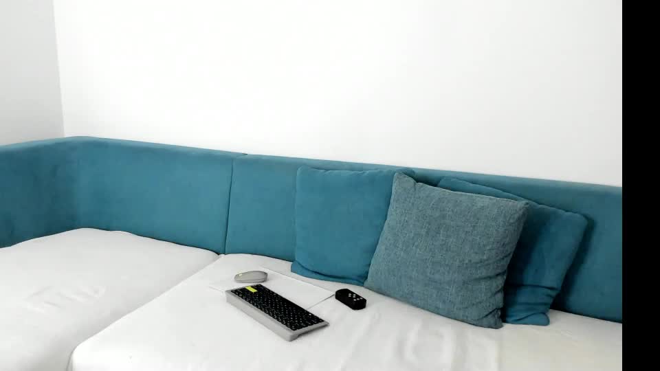 sashavanee Webcam Chat September 15, 2026