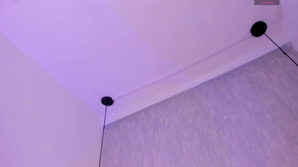 roxie_summers Webcam Chat September 15, 2026