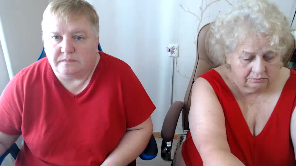 mommy99x Webcam Chat September 15, 2026