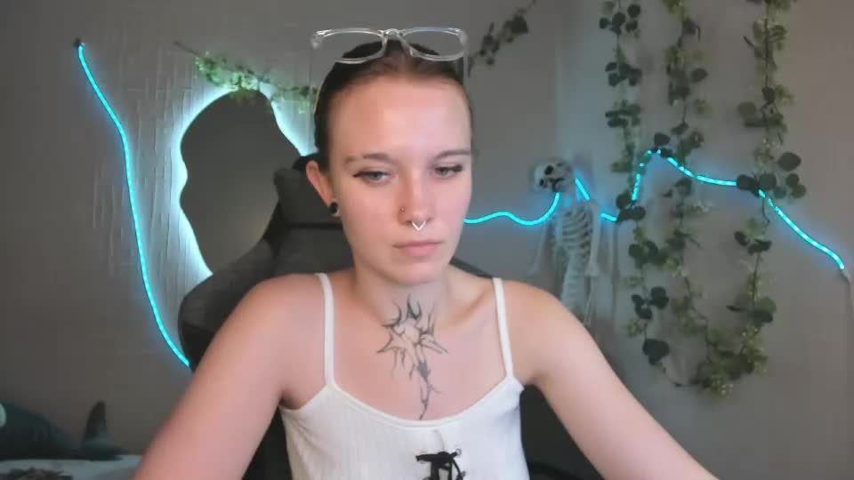 elastikiss Webcam Chat September 15, 2026