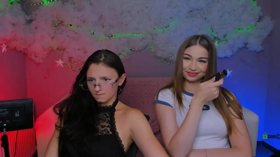 caroline_honeyy Webcam Chat September 15, 2026