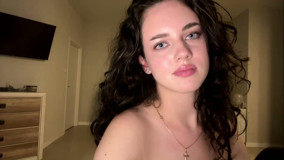 farrahburde Webcam Chat September 15, 2026