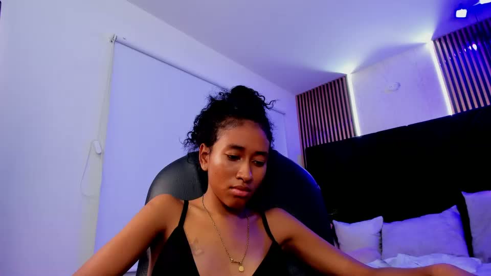 vicky_castillo Webcam Chat September 15, 2026