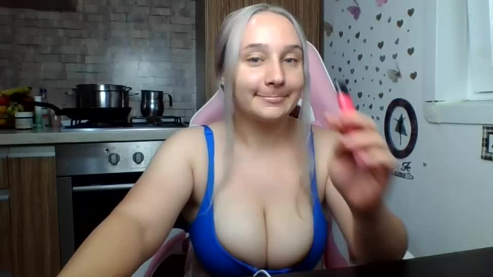 curvybombb Webcam Chat September 15, 2026