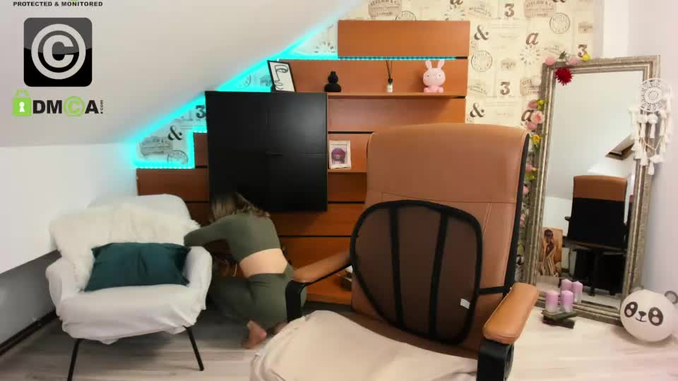 amyrossie Webcam Chat September 15, 2026
