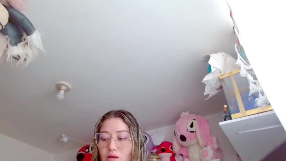 zoe_sexy69 Webcam Chat September 15, 2026