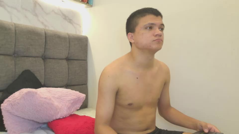 aly_n_sebas Webcam Chat September 16, 2026
