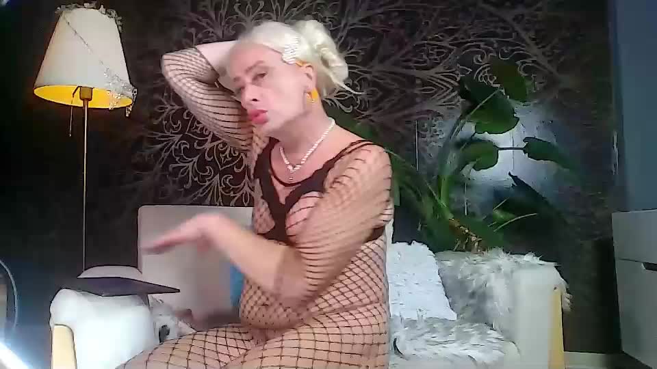 anazones Webcam Chat September 16, 2026