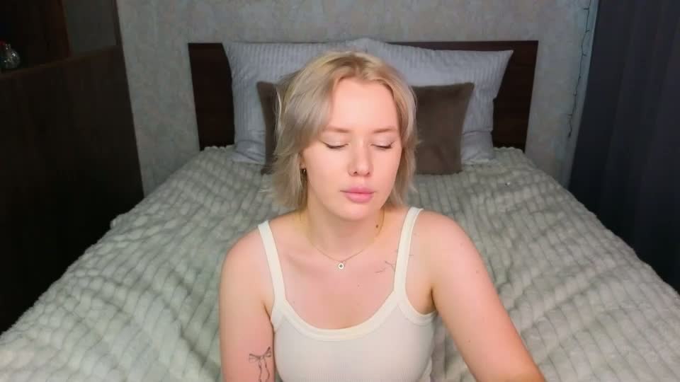 white_melisa Webcam Chat September 16, 2026
