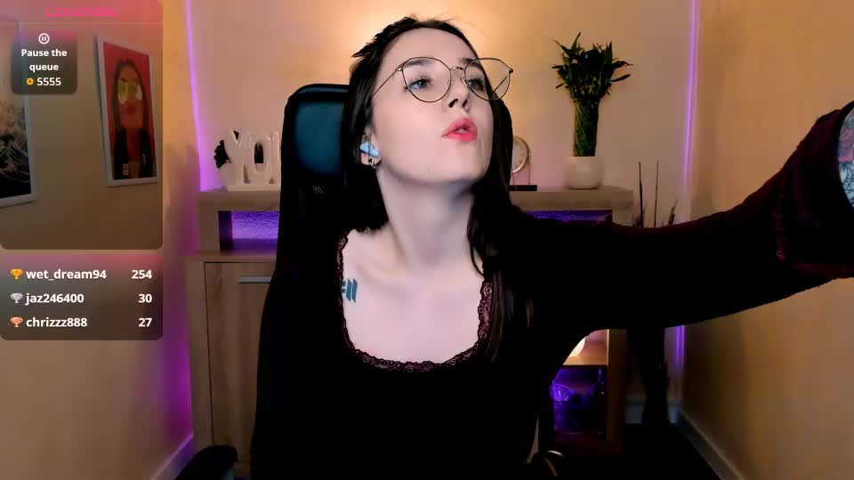 maya_winters Webcam Chat September 16, 2026