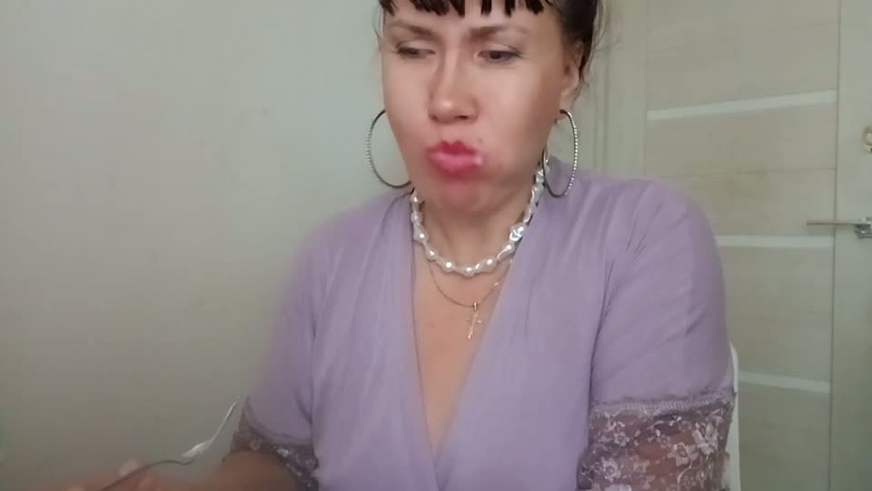 anabellovee Webcam Chat September 16, 2026