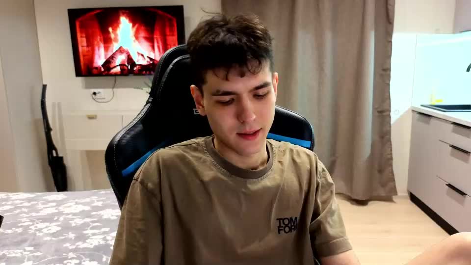 travisrivas Webcam Chat September 16, 2026
