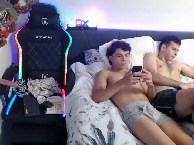 kevinymike Webcam Chat September 16, 2026